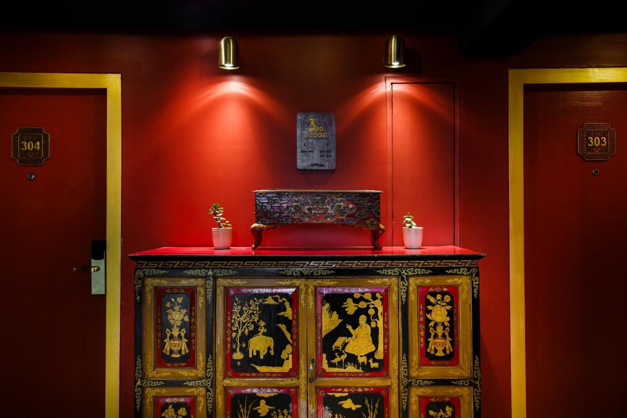 Hotel Tibet Катманду Экстерьер фото