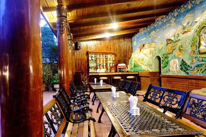 Hotel Tibet Катманду Экстерьер фото
