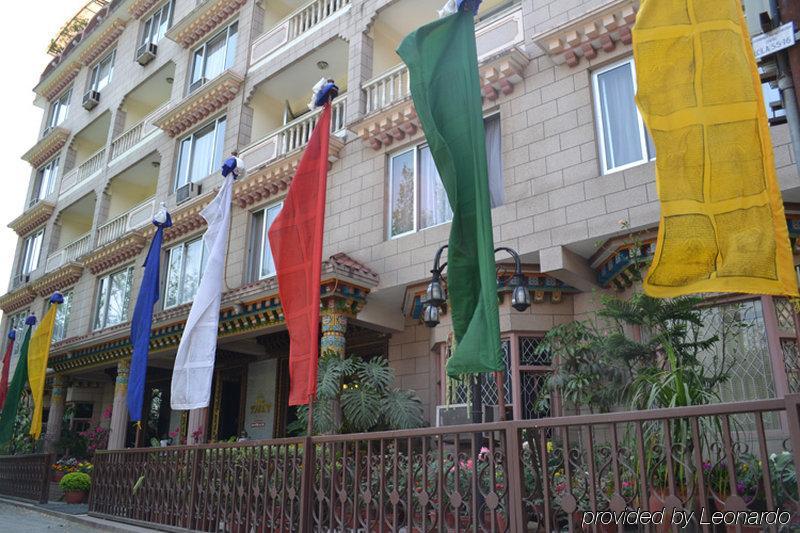 Hotel Tibet Катманду Экстерьер фото
