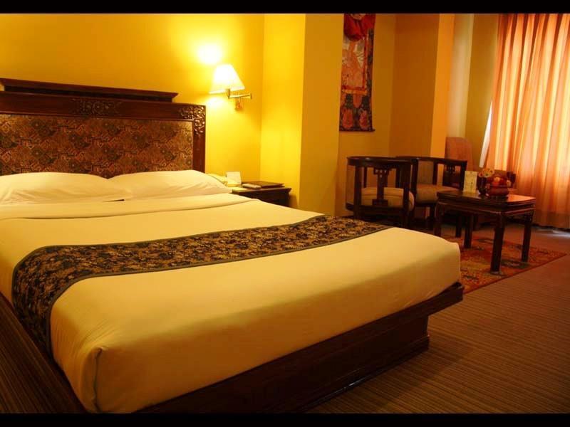 Hotel Tibet Катманду Экстерьер фото