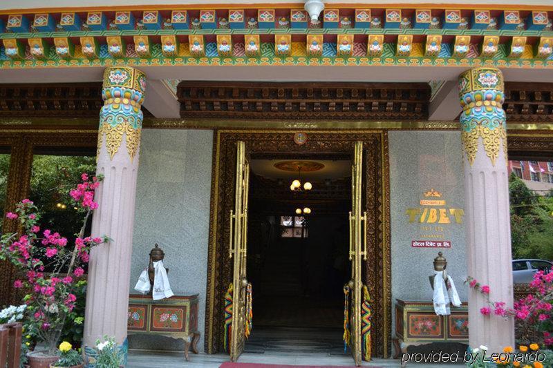 Hotel Tibet Катманду Экстерьер фото